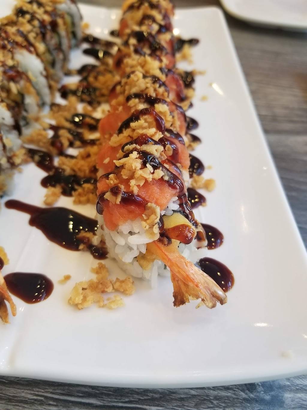 Rollin Sushi Café | restaurant | 140 W Center Street Promenade, Anaheim, CA 92805, USA | 6572309060 OR +1 657-230-9060