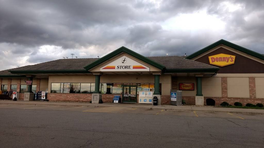 Flying J Travel Center | restaurant | 2226 N Main St, Hubbard, OH 44425, USA | 3305343774 OR +1 330-534-3774