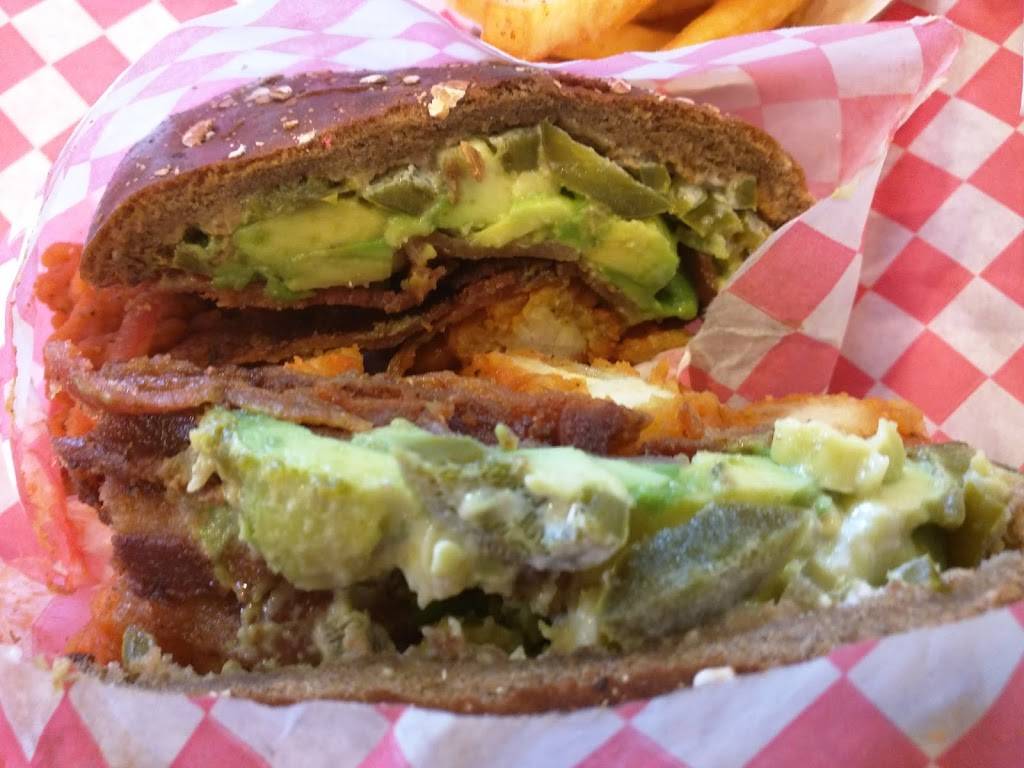 Money Pit | restaurant | 1360 E Mission Rd, San Marcos, CA 92069, USA | 7607437775 OR +1 760-743-7775