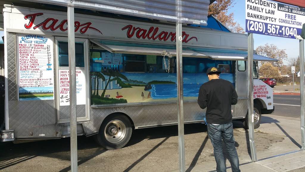 Tacos Vallarta | restaurant | 401 14th St, Modesto, CA 95354, USA | 2095685002 OR +1 209-568-5002