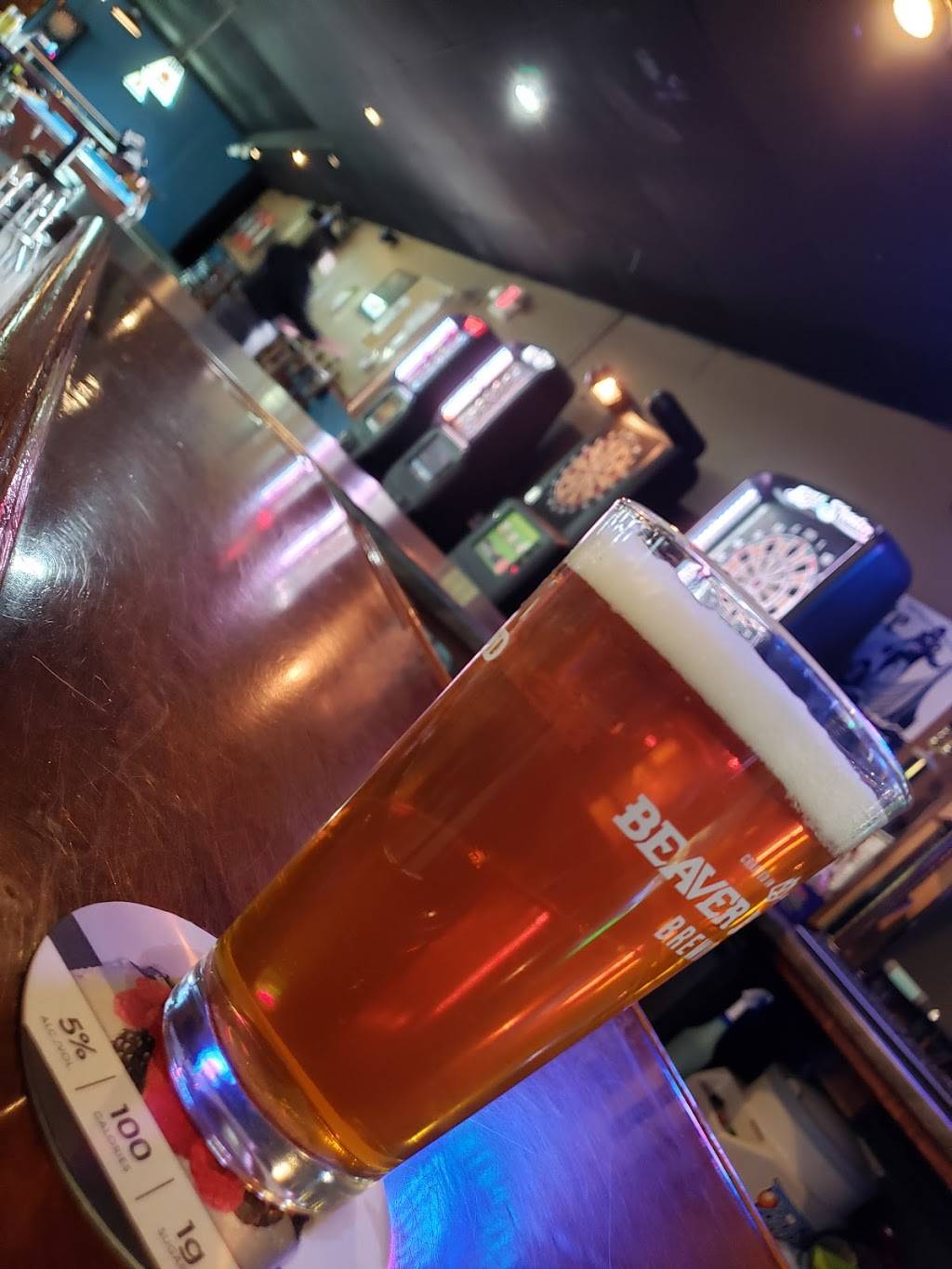 Ducks Sports Bar & Grill | restaurant | 3606 W Division St, St Cloud, MN 56301, USA | 3202290909 OR +1 320-229-0909