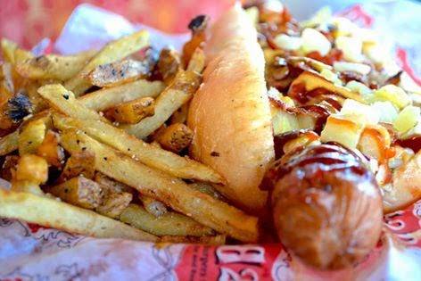 Burgers 2 Beer Express | restaurant | 1938 Euclid Ave #100, Cleveland, OH 44115, USA | 2165744800 OR +1 216-574-4800