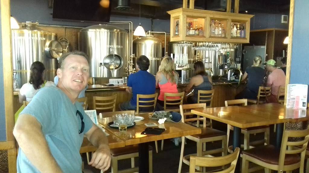 Belmont Brewing Co | restaurant | 25 39th Pl, Long Beach, CA 90803, USA | 5624333891 OR +1 562-433-3891