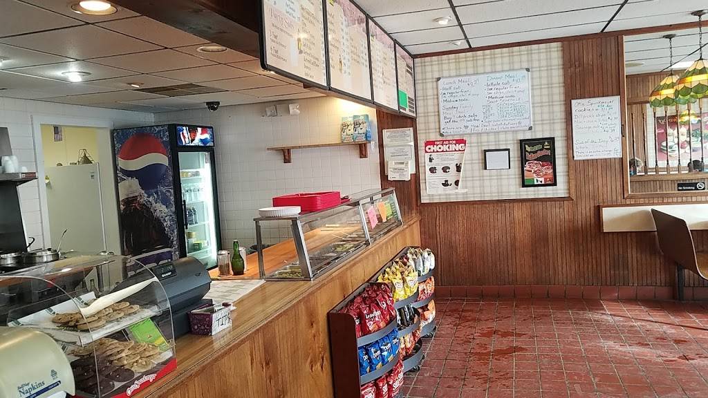 Jreck Subs | restaurant | 32 E Church St, Adams, NY 13605, USA | 3152322434 OR +1 315-232-2434