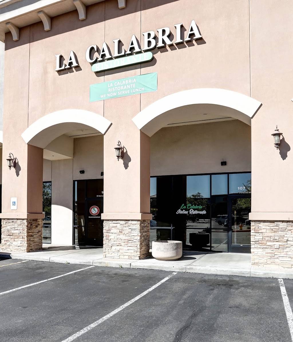 La Calabria Ristorante | restaurant | 2540 S Val Vista Dr #107, Gilbert, AZ 85295, USA | 4807263537 OR +1 480-726-3537