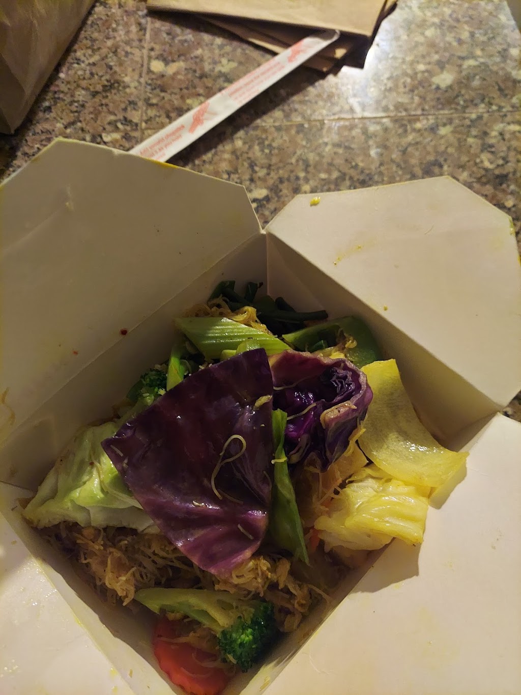 Areeya Thai & Noodle | restaurant | 2902 164th St SW #C4, Lynnwood, WA 98087, USA | 4253611583 OR +1 425-361-1583