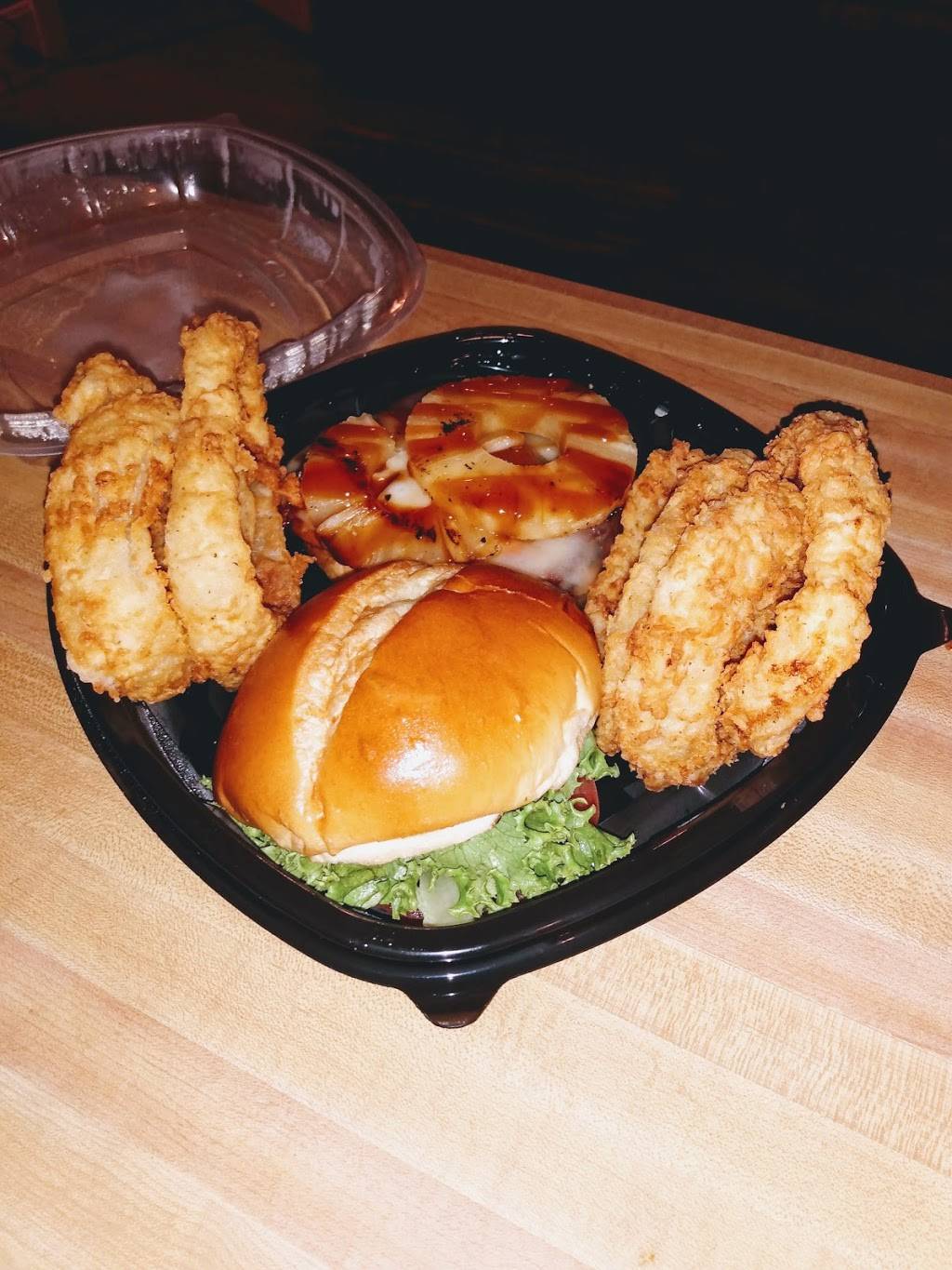 Tanners Bar & Grill | restaurant | 3900 Rainbow Blvd, Kansas City, KS 66103, USA | 9132837367 OR +1 913-283-7367