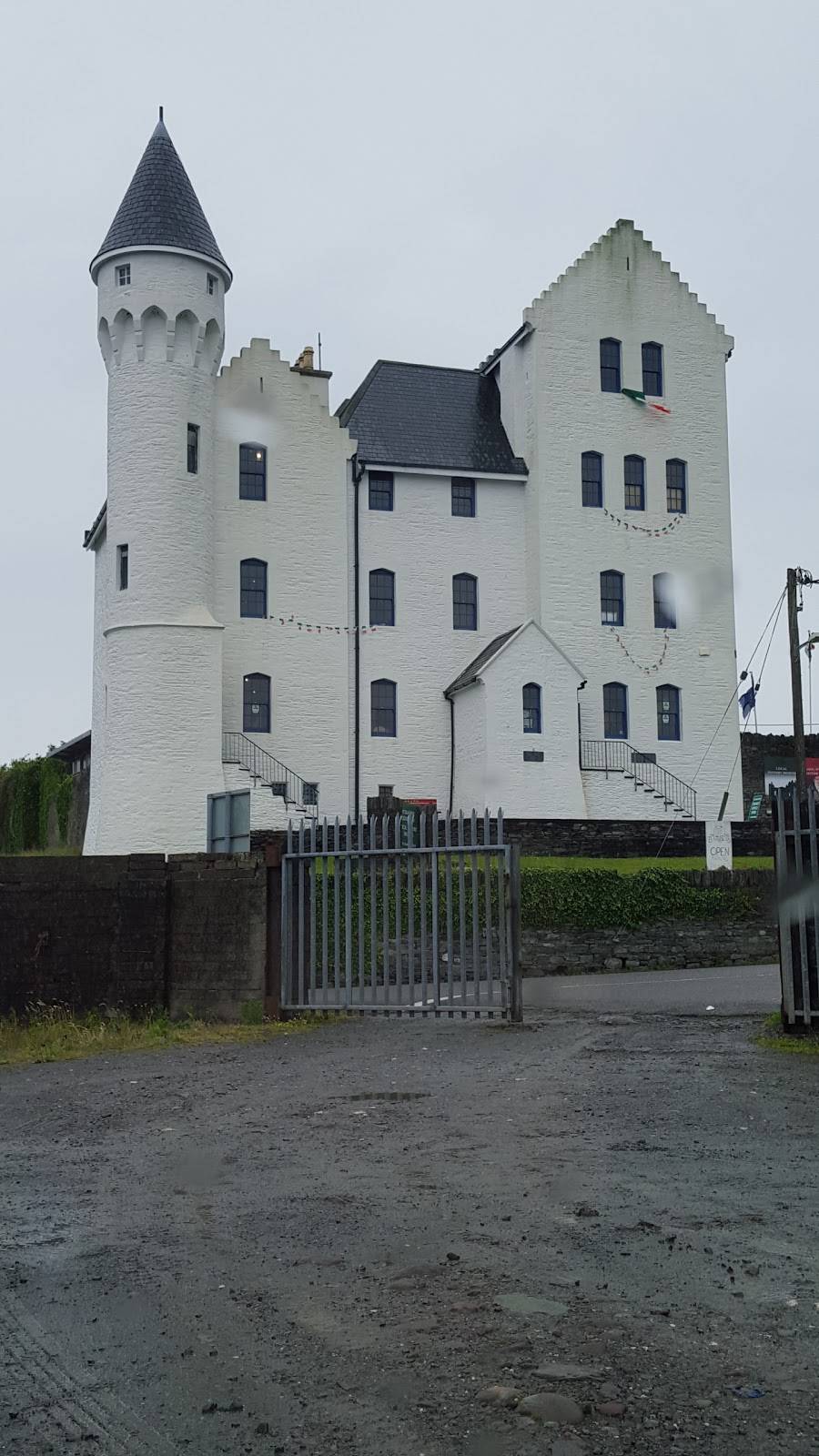 Shoga Sushi & Oyster Bar | restaurant | 300 E 88th St, New York, NY 10128, USA | 2122894635 OR +1 212-289-4635