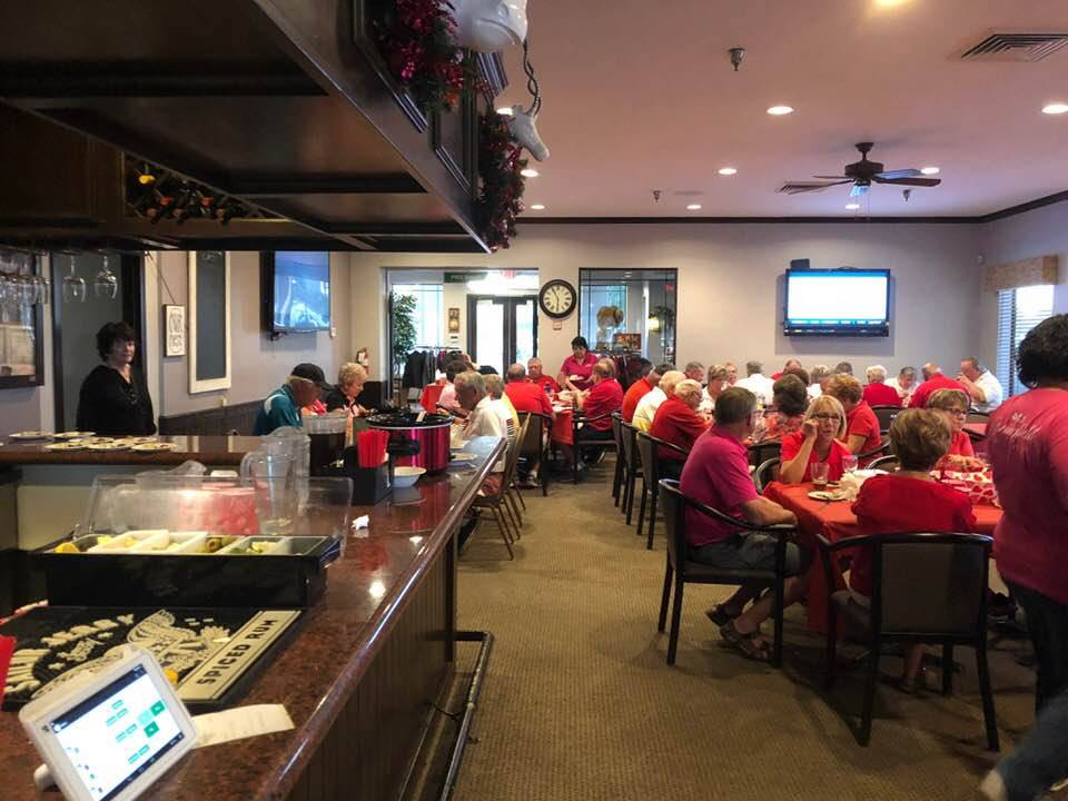 Eagles Nest Bar & Grill | restaurant | 1200 E St Andrews Blvd building a, Chandler, AZ 85249, USA | 4808958265 OR +1 480-895-8265