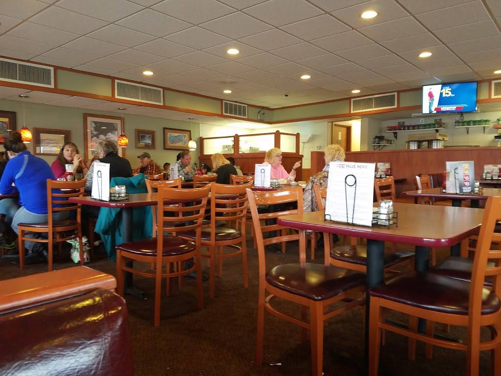 Dennys | restaurant | 1050 Mt Vernon Ave, Marion, OH 43302, USA | 7403892515 OR +1 740-389-2515