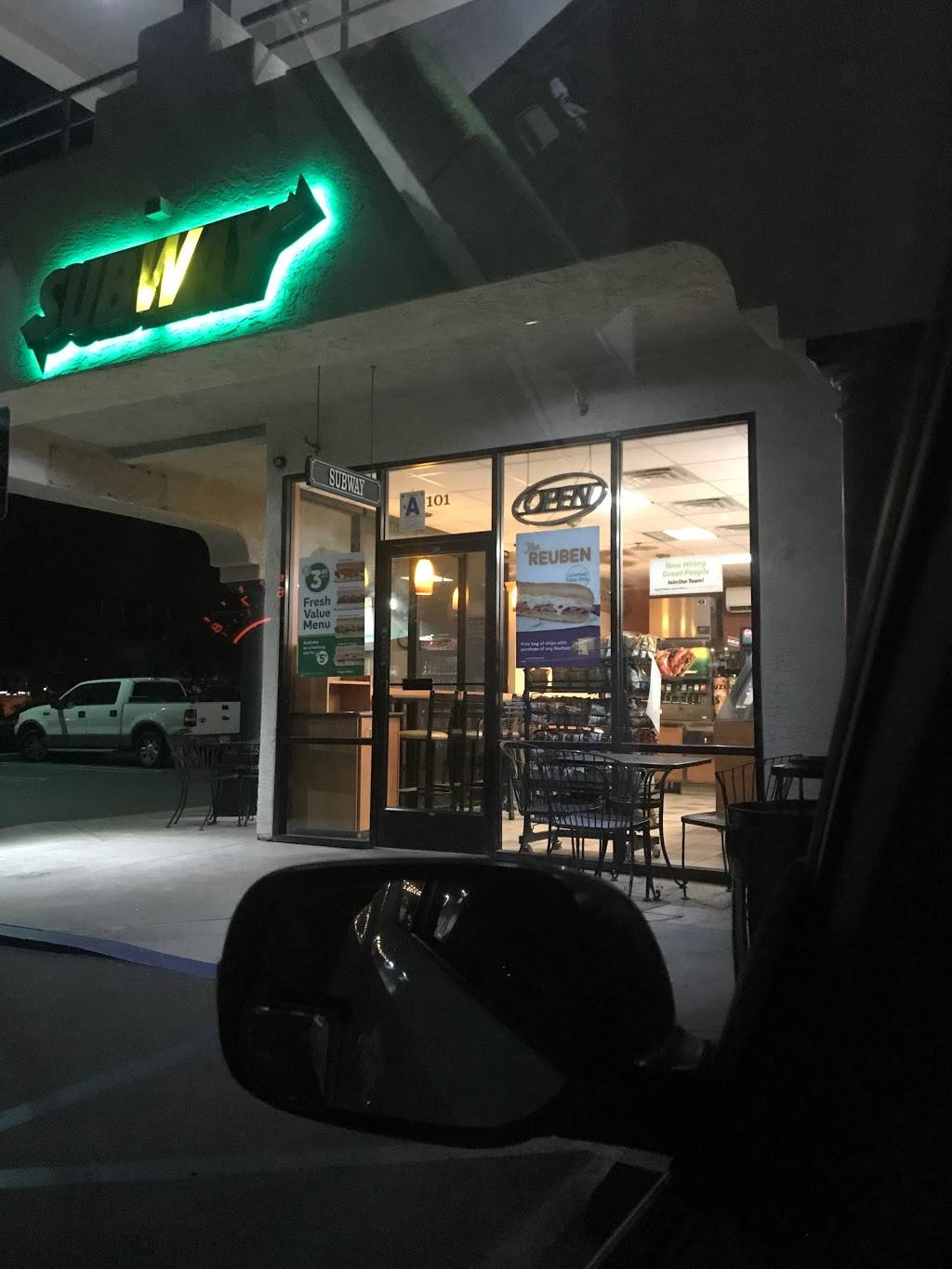 Subway Restaurants | restaurant | 124 Lomas Santa Fe Dr, Plaza Ste 101, Solana Beach, CA 92075, USA | 8587921158 OR +1 858-792-1158