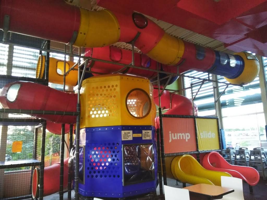 McDonalds | cafe | 9 Moosehead Trail, Newport, ME 04953, USA | 2073685644 OR +1 207-368-5644