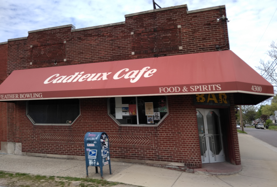 Cadieux Cafe | restaurant | 4300 Cadieux Rd, Detroit, MI 48224, USA | 3138828560 OR +1 313-882-8560