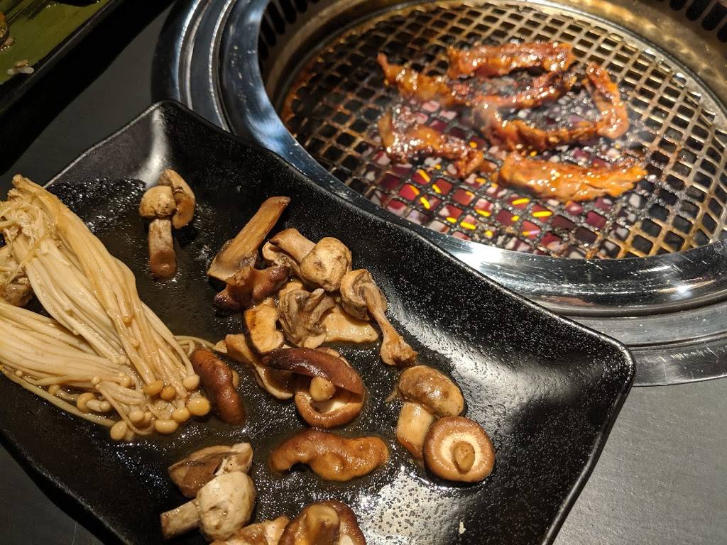 Gyu-Kaku Japanese BBQ | restaurant | 650 E Stonewall St, Charlotte, NC 28202, USA | 9805853012 OR +1 980-585-3012