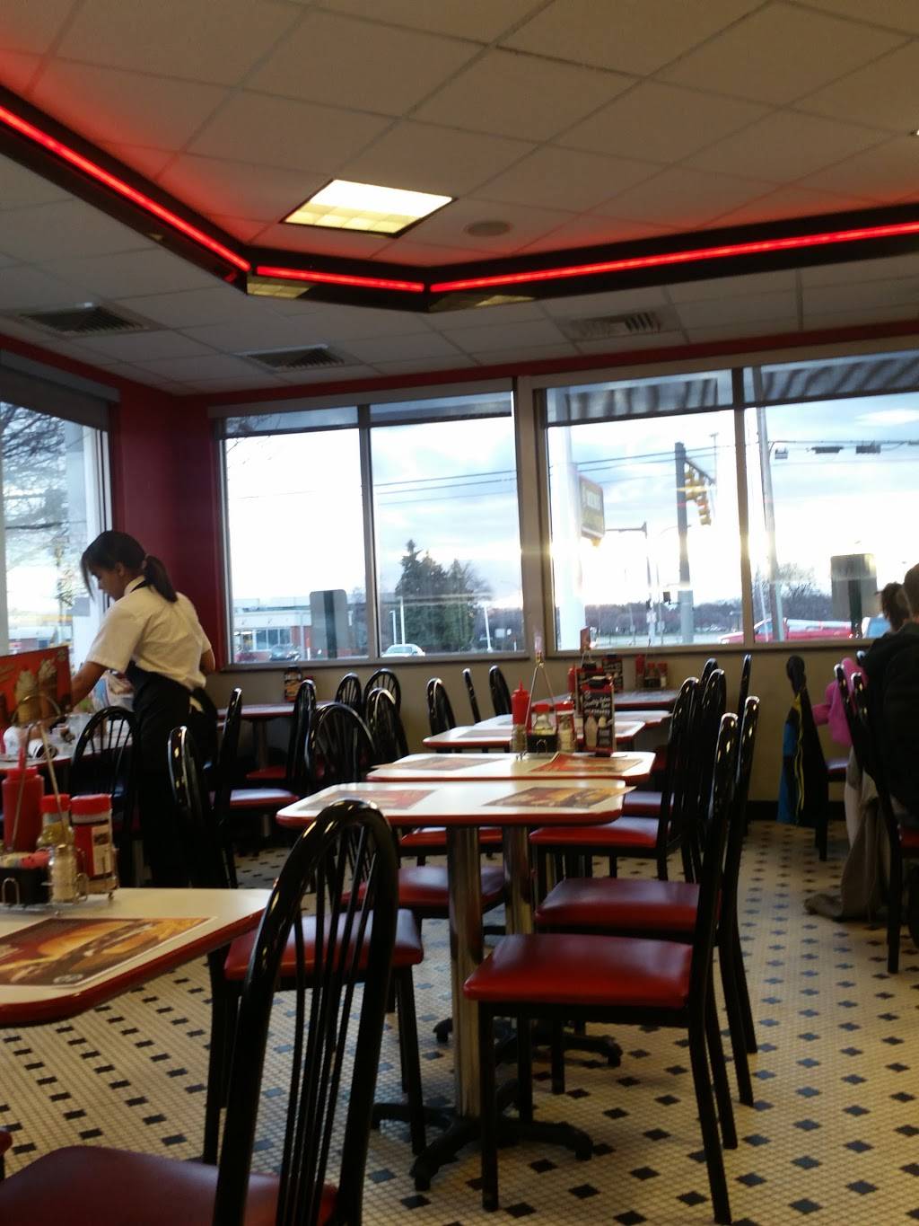 Steak n Shake | restaurant | 2141 S Reynolds Rd, Toledo, OH 43614, USA | 4193816805 OR +1 419-381-6805