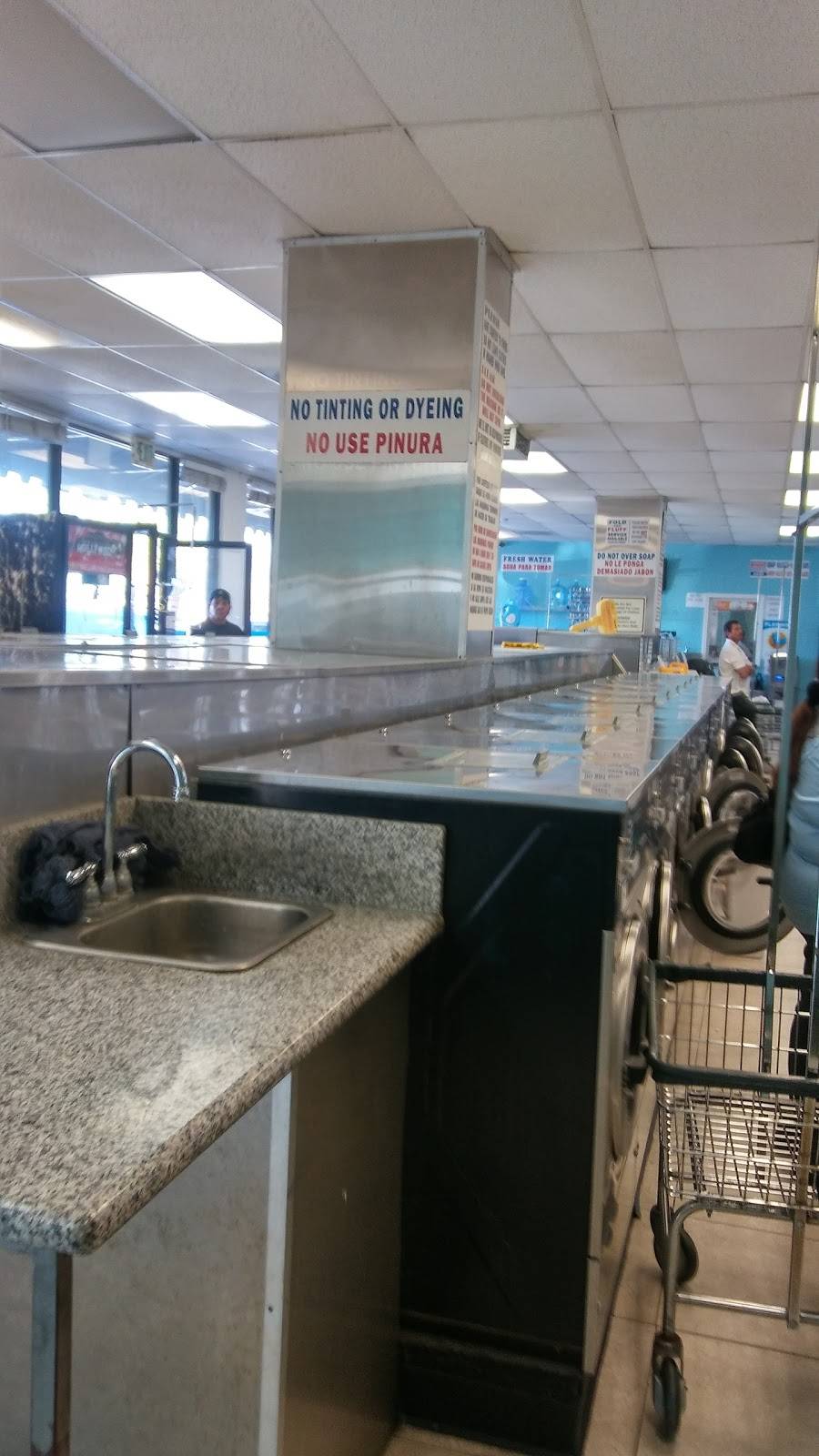 Roma Pizza | restaurant | 1000 E Anaheim St, Long Beach, CA 90813, USA | 5629127707 OR +1 562-912-7707