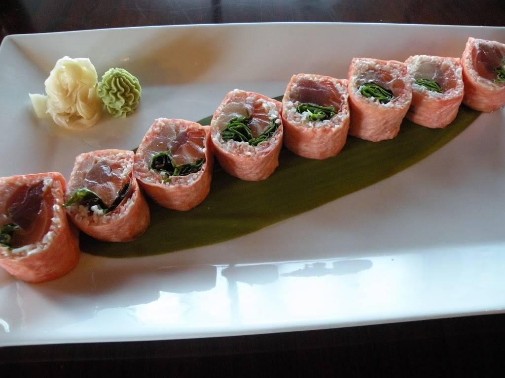 Fosters | restaurant | 311 S Oak St #100, Roanoke, TX 76262, USA | 6822377992 OR +1 682-237-7992