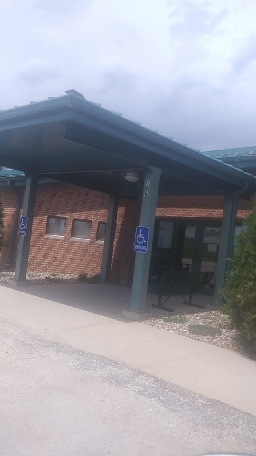 The Clubhouse Bar & Grille | restaurant | 3186 Big Bend Rd, Ellston, IA 50074, USA | 6417724991 OR +1 641-772-4991