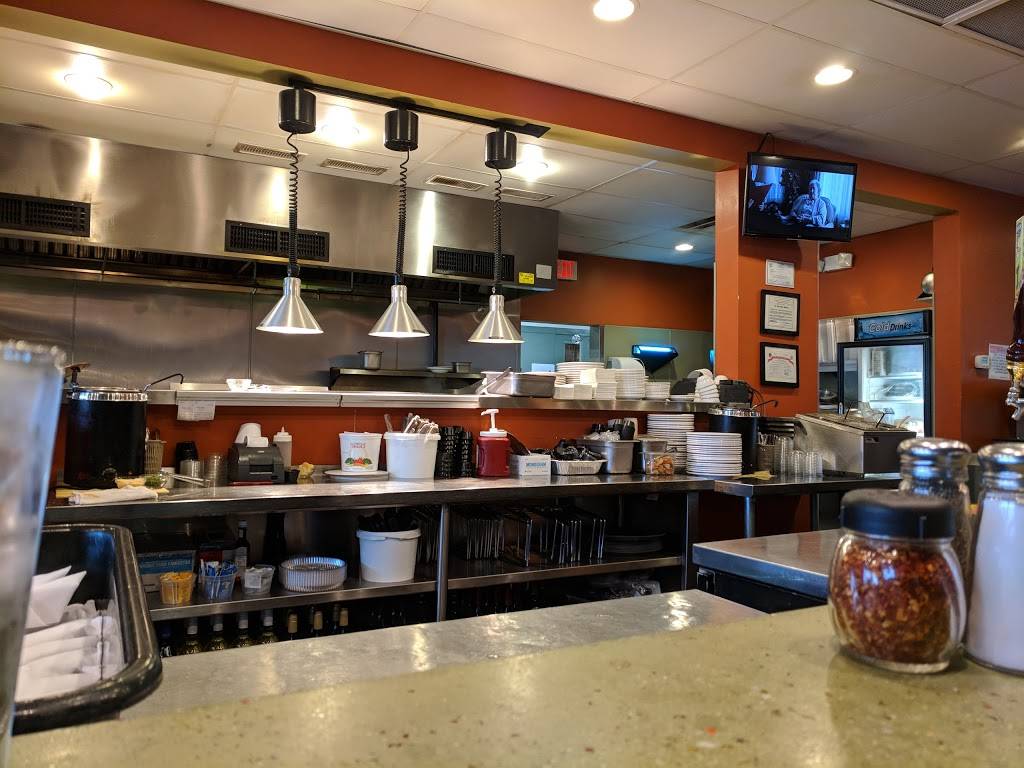 Gondola House Pizzeria | restaurant | 4613 Lebanon Pike, Hermitage, TN 37076, USA | 6156799033 OR +1 615-679-9033