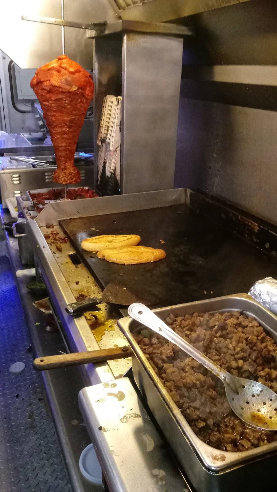 Tacos El Compa PepeChuy | restaurant | Freeport St, Houston, TX 77015, USA | 8326707583 OR +1 832-670-7583