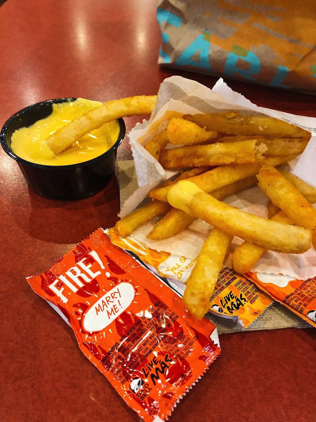 Taco Bell Pizza Hut Express | restaurant | 18 E 14th St, New York, NY 10003, USA | 2126458645 OR +1 212-645-8645