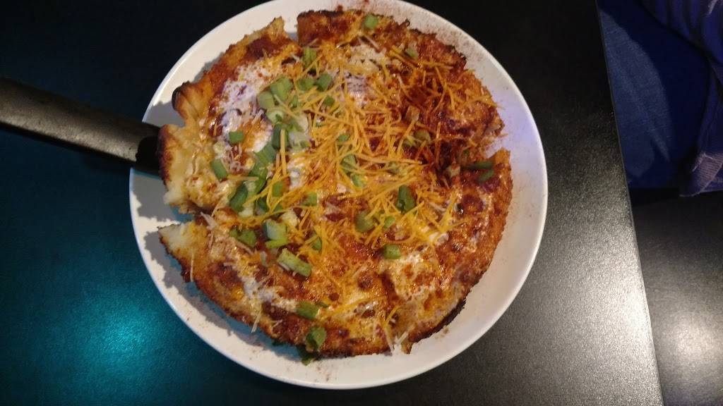 Tollys Gastropub | restaurant | 644 Wagner Ave, Greenville, OH 45331, USA | 9374595225 OR +1 937-459-5225