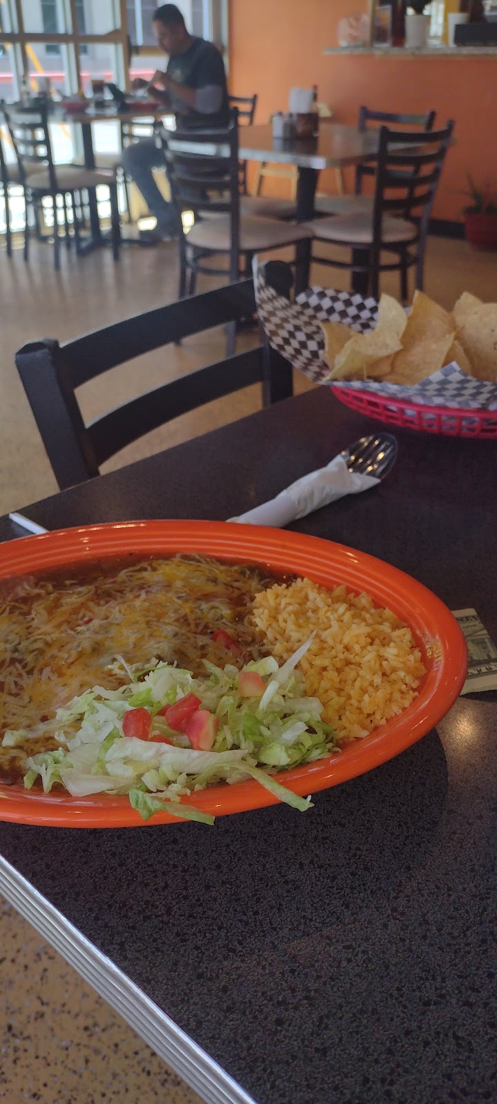 Camilas New Mexican Food | restaurant | 616 6th St NW, Albuquerque, NM 87102, USA | 5055082642 OR +1 505-508-2642