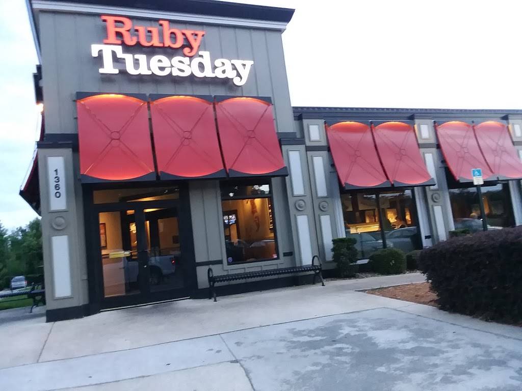 Ruby Tuesday | restaurant | 1360 Airport Rd, Jacksonville, FL 32218, USA | 9047413692 OR +1 904-741-3692