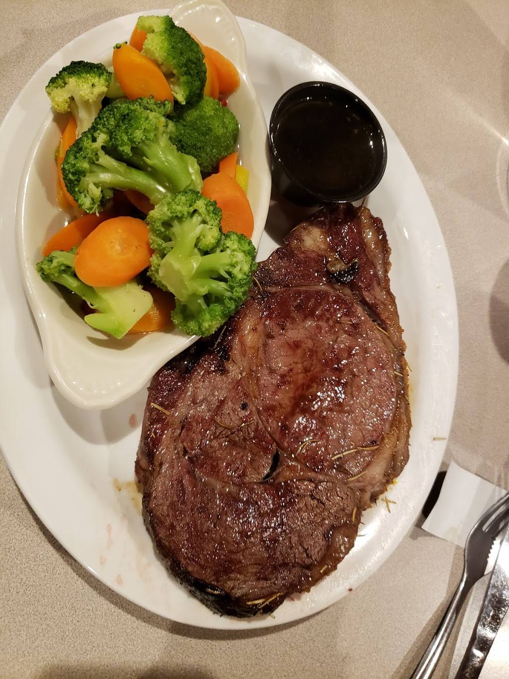 North Shore Restaurant and Bar | restaurant | E11614 Tranquility Ln, Baraboo, WI 53913, USA | 6083561207 OR +1 608-356-1207