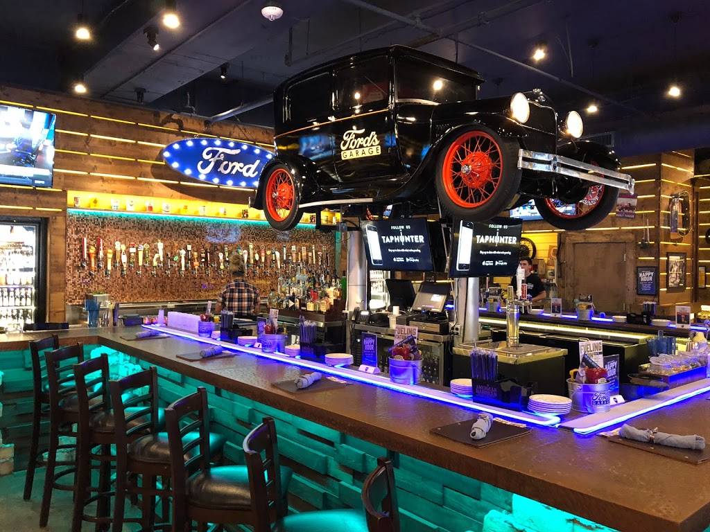Fords Garage | restaurant | 200 1st Ave S Suite A, St. Petersburg, FL 33701, USA | 7272953673 OR +1 727-295-3673