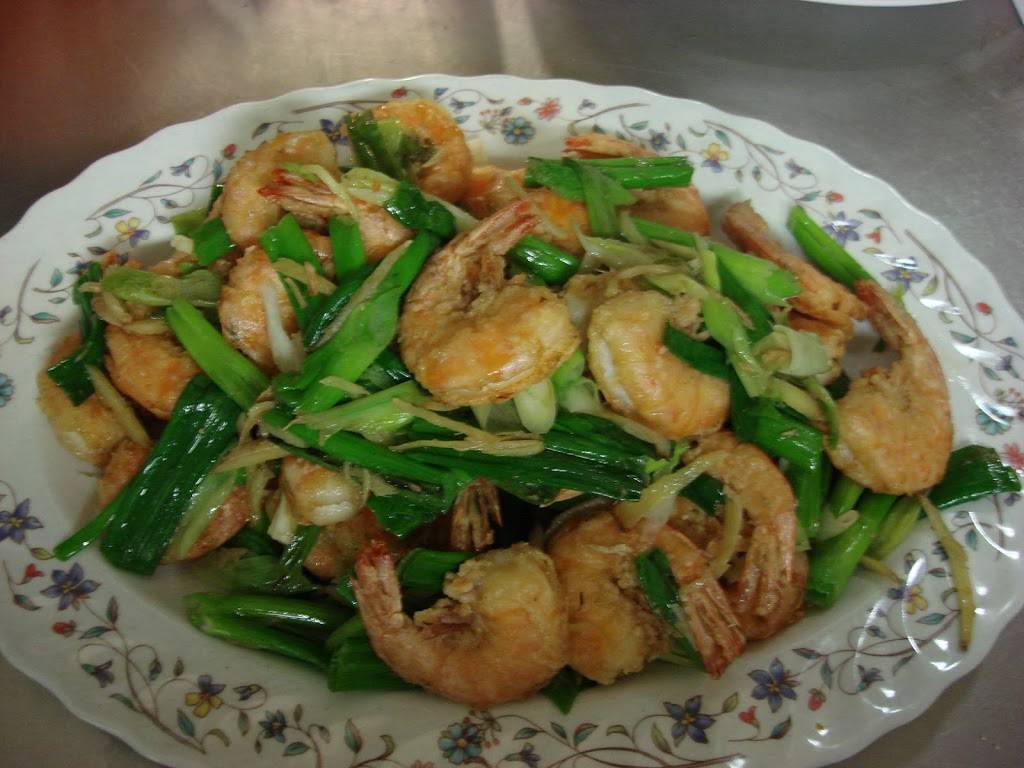 Imperial Kitchen | restaurant | 341 Broad St, Bridgewater, MA 02324, USA | 5086974200 OR +1 508-697-4200