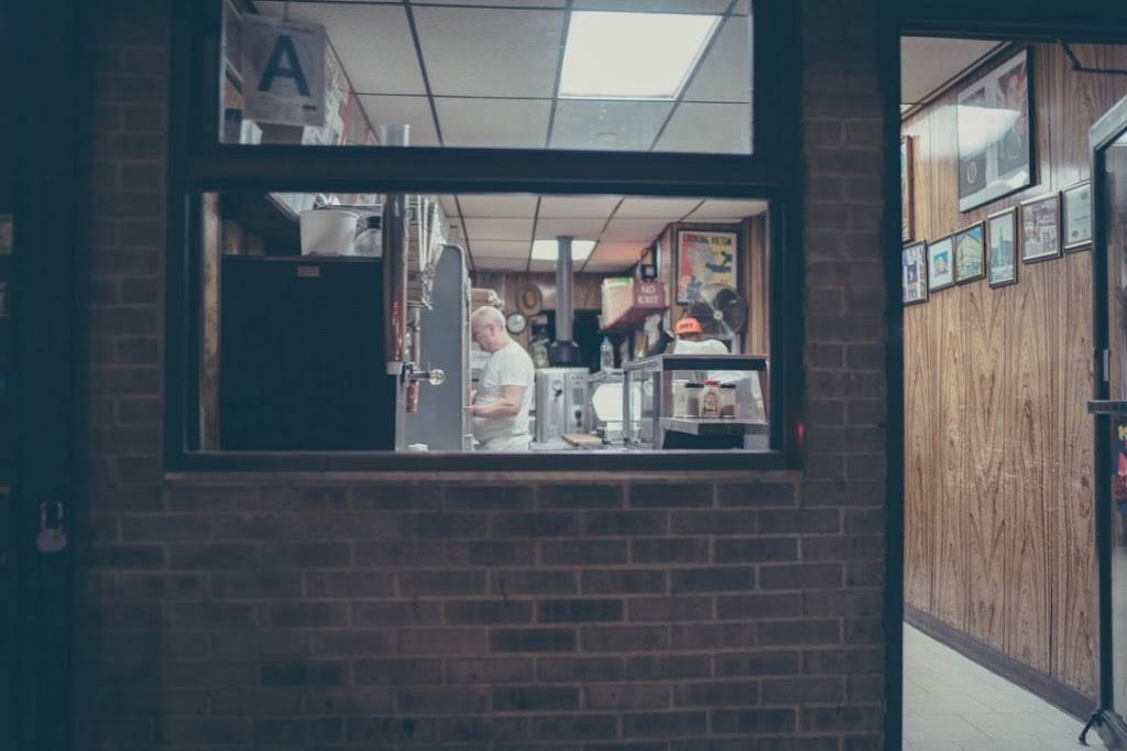 Tonys Pizza Spot | restaurant | 431 Dekalb Ave # A, Brooklyn, NY 11205, USA | 7186226395 OR +1 718-622-6395