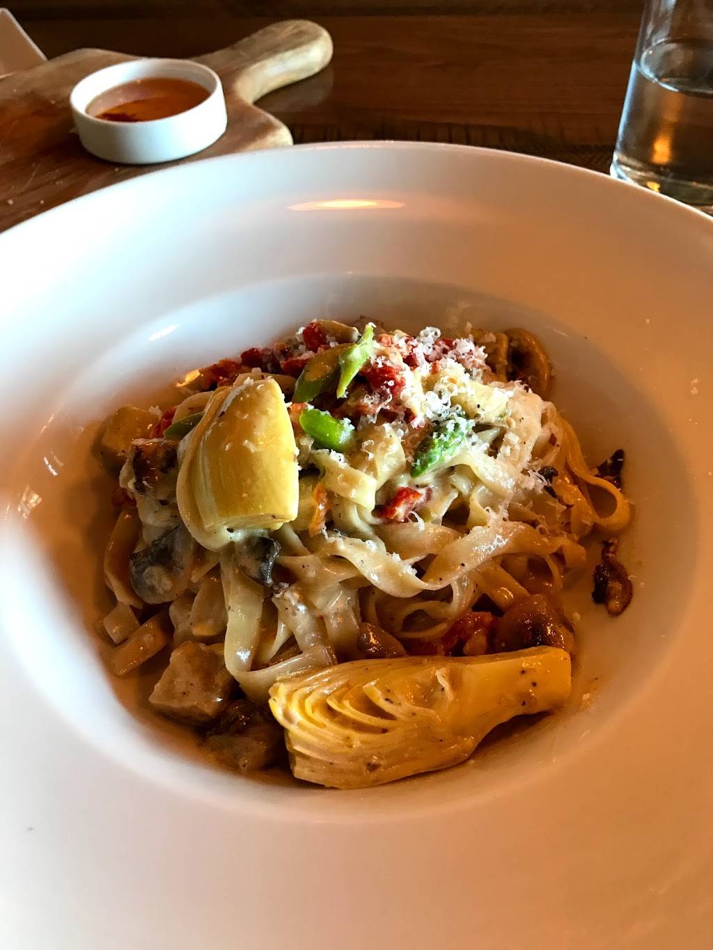 Convivio Italian Artisan Cuisine | restaurant | 11529 Spring Mill Rd #300, Carmel, IN 46032, USA | 3175644670 OR +1 317-564-4670