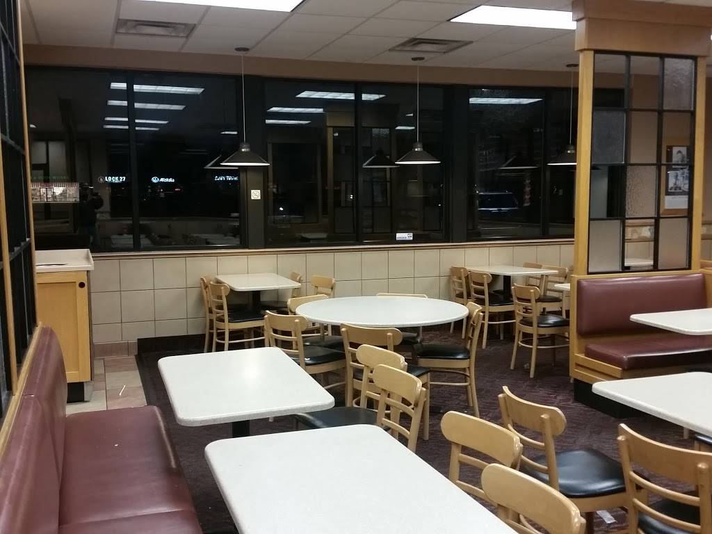 Wendys | restaurant | 1019 S Main St, Centerville, OH 45458, USA | 9373067431 OR +1 937-306-7431