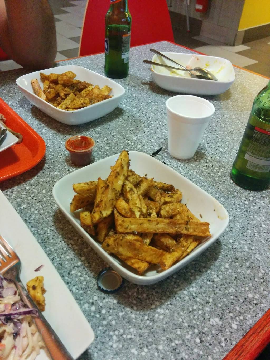 Laziz Broast & Mix Grill, Broast Ottawa | restaurant | 1900 Innes Rd, Gloucester, ON K1B 3K5, Canada | 6137466111 OR +1 613-746-6111