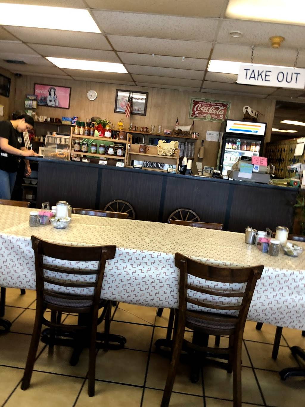 Chuck Wagon Restaurant | restaurant | 7355 Bird Rd, Miami, FL 33155, USA | 3052664979 OR +1 305-266-4979