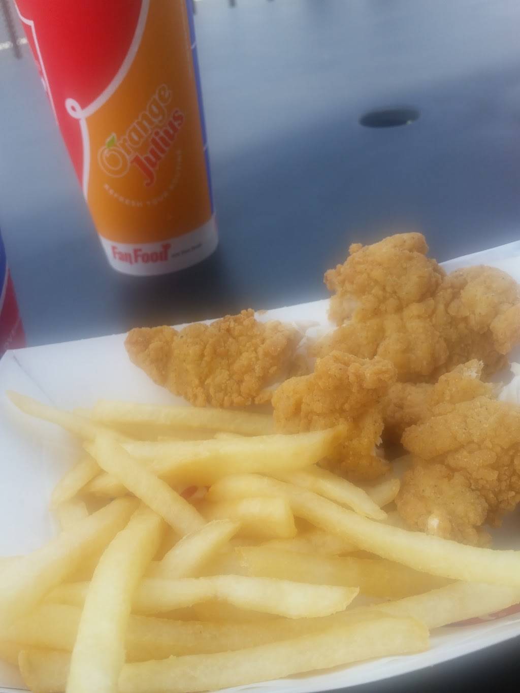 Dairy Queen Grill & Chill | restaurant | 2425 National Ave, Indianapolis, IN 46227, USA | 3177578131 OR +1 317-757-8131