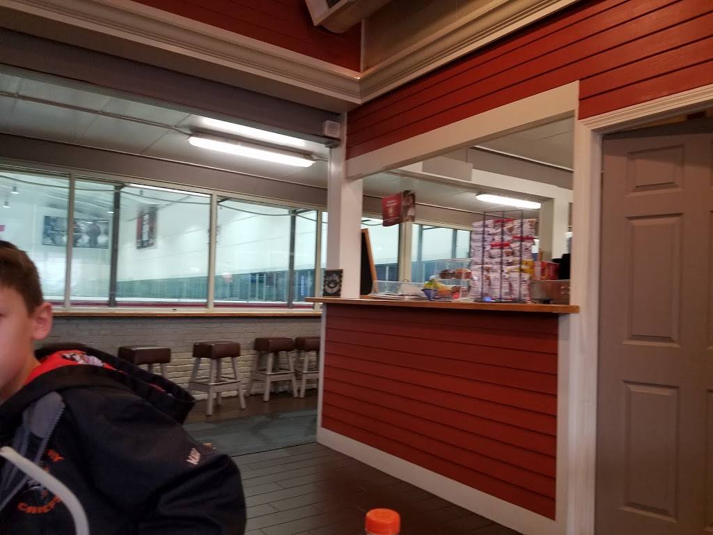 Skate Three Snack Bar | restaurant | 350 Middlesex Rd, Tyngsborough, MA 01879, USA | 9786494022 OR +1 978-649-4022