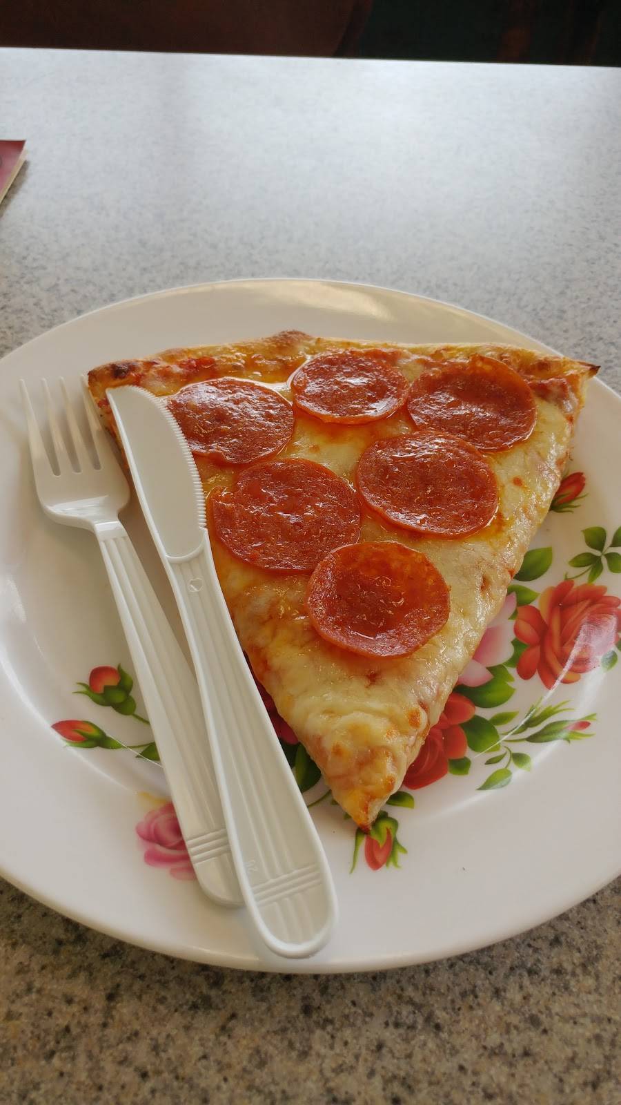 Franconia Pizza | restaurant | 6112 Franconia Rd, Alexandria, VA 22310, USA | 7039714766 OR +1 703-971-4766