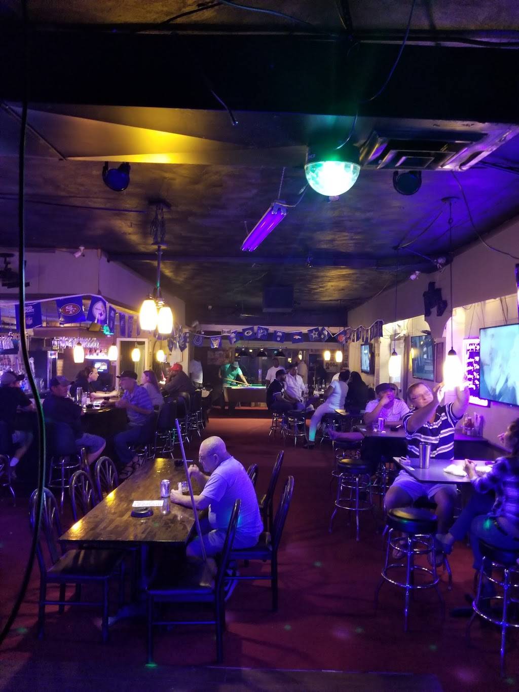 murphys law southern grill | restaurant | 3574 N Military Hwy, Norfolk, VA 23513, USA | 7578553500 OR +1 757-855-3500