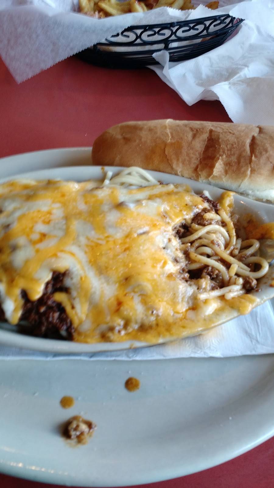 Coney Island | restaurant | 14 Railroad Ave, Middletown, NY 10940, USA | 8453433714 OR +1 845-343-3714