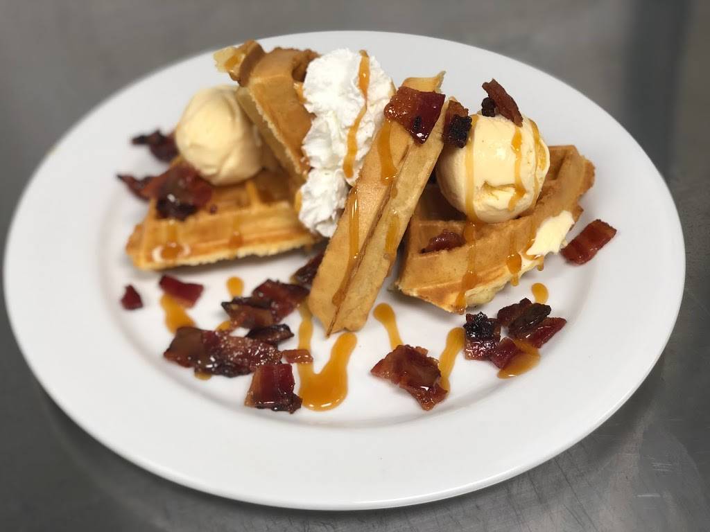 EAT! Food & Drink | restaurant | 520 Zang St N, Broomfield, CO 80021, USA | 3037289990 OR +1 303-728-9990