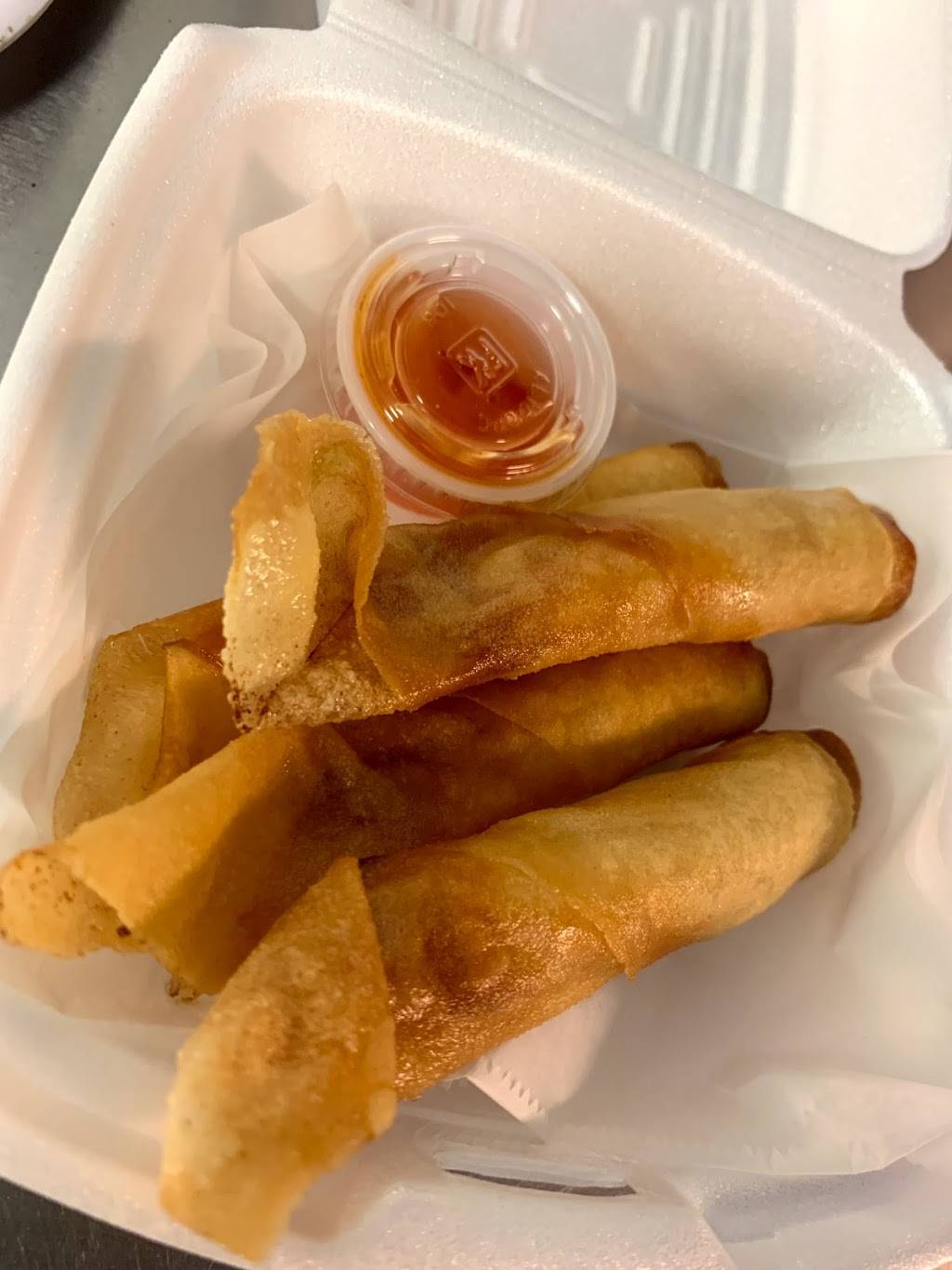 wat zab thai food | restaurant | 5000 Burnet Rd, Austin, TX 78756, USA | 5127453634 OR +1 512-745-3634