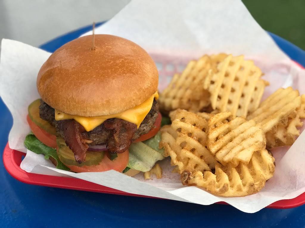 Tin Fish | restaurant | 302 The Strand N, Oceanside, CA 92054, USA | 7609660007 OR +1 760-966-0007