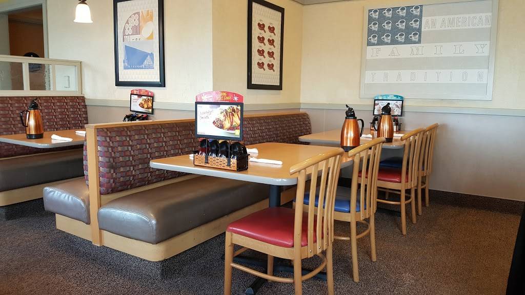 IHOP | bakery | 780 W El Monte Way, Dinuba, CA 93618, USA | 5595960995 OR +1 559-596-0995