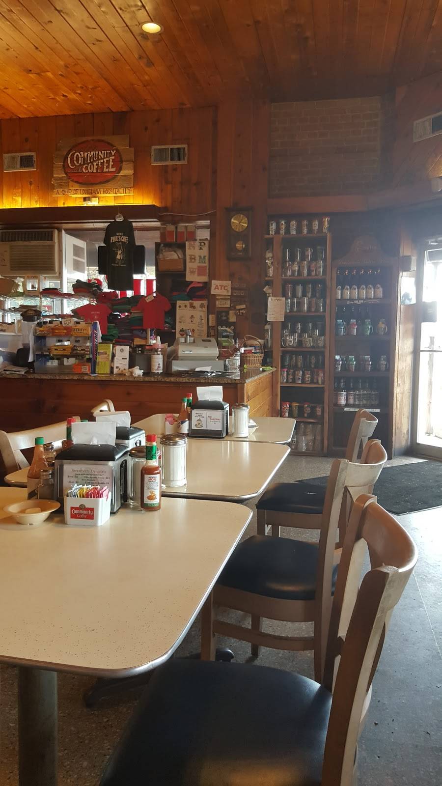 Pauls Cafe | restaurant | 100 E Pine St, Ponchatoula, LA 70454, USA | 9853869581 OR +1 985-386-9581