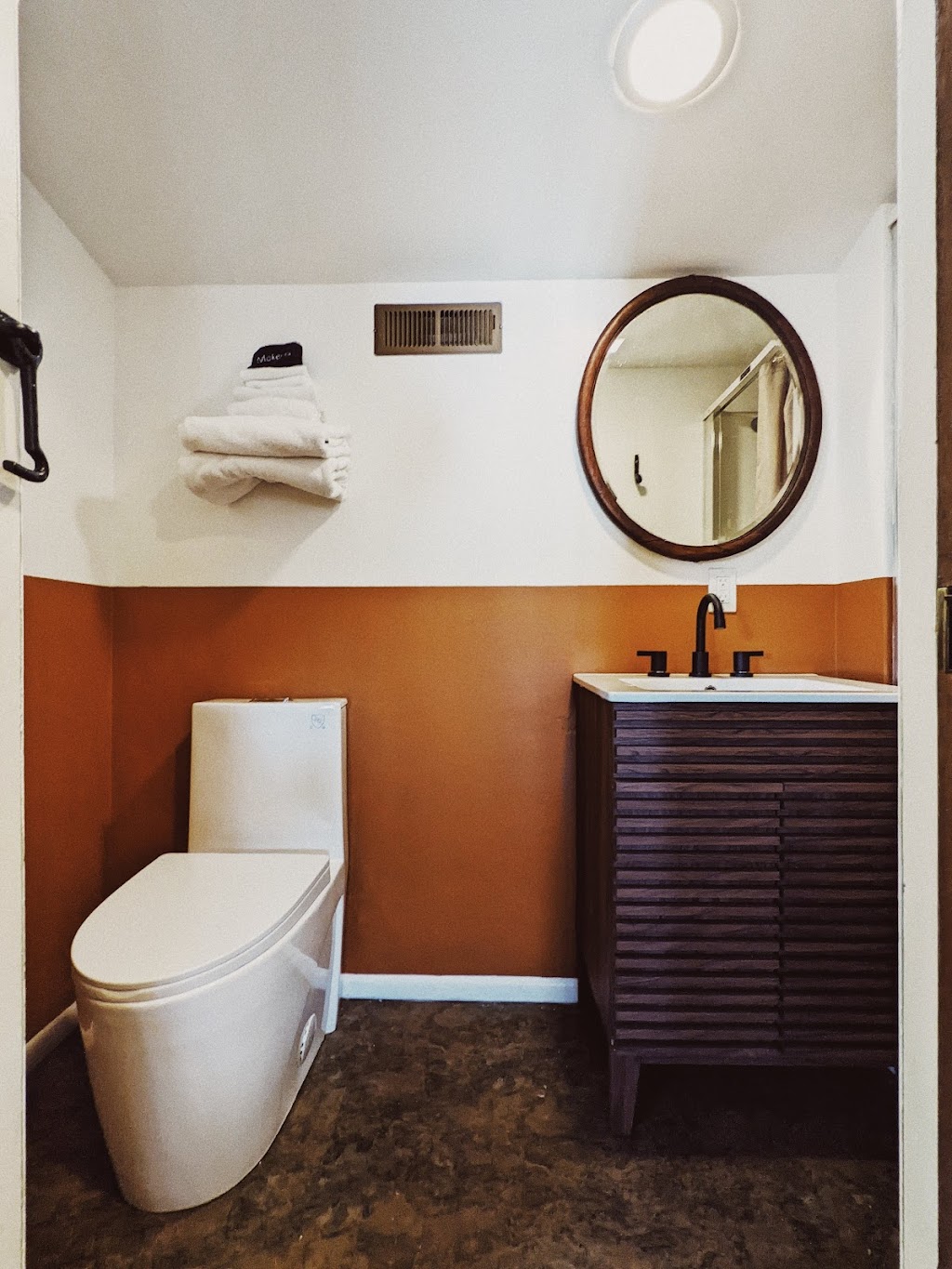 Oasis Cabin Resort | restaurant | 609 US-197, Maupin, OR 97037, USA | 5413952611 OR +1 541-395-2611