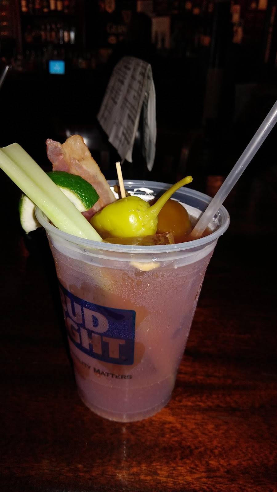 McCabes Irish Pub | restaurant | 302 Old Main St, Bradenton, FL 34205, USA | 9418963126 OR +1 941-896-3126