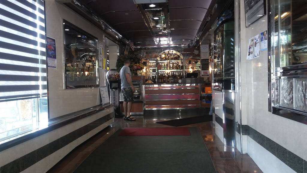 Mohegan Diner | restaurant | 1880 E Main St, Mohegan Lake, NY 10547, USA | 9145282585 OR +1 914-528-2585