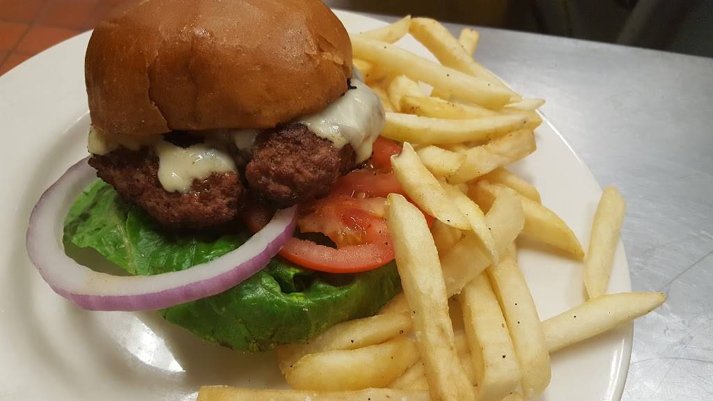 The 120 Tavern & Music Hall | restaurant | 1440 Roswell Rd, Marietta, GA 30062, USA | 7705093320 OR +1 770-509-3320